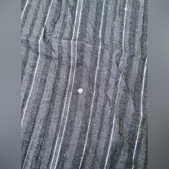 Beechers Brook | long black top blouse with silver lines | size S - Picture 9 of 9